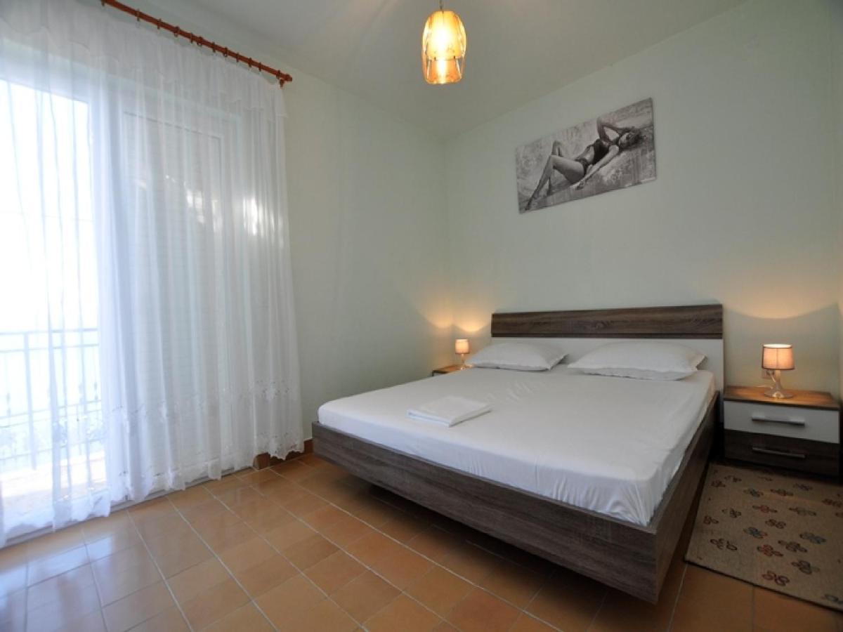 House Karlo Apartments Omiš Extérieur photo